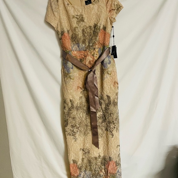 ADRIANNA PAPELL MATELASSE COLUMN GOWN Cocktail dress size 8 - Picture 5 of 8